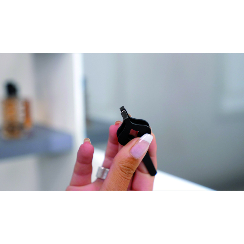 Pince à épiler ergonomique