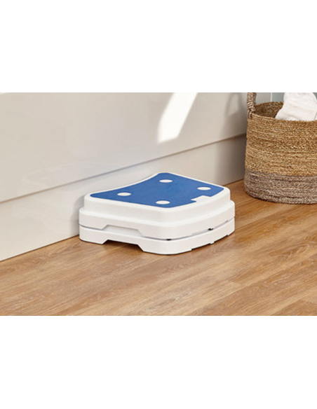 Marche pied empilable