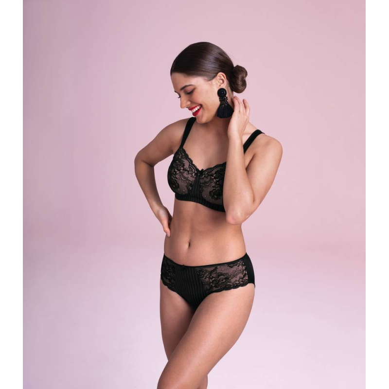 Antonia