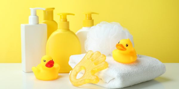 Soin bébé : la liste des produits incontournables à avoir