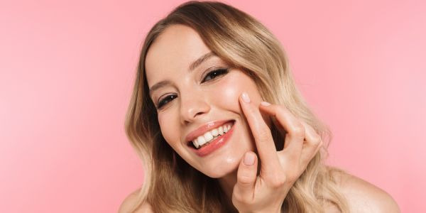Les secrets d'une peau éclatante et rayonnante : Conseils et astuces essentiels